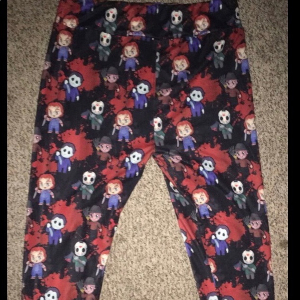Horror print leggings